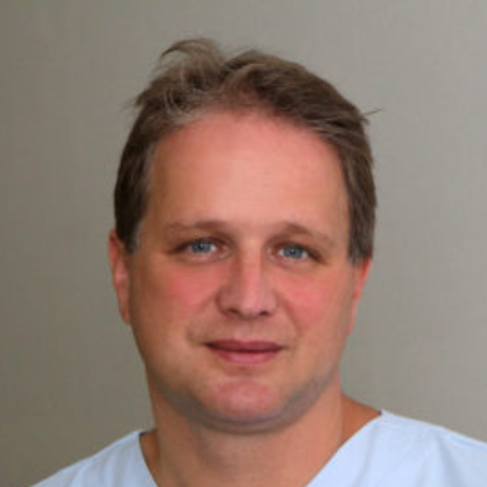 Péter Sótonyi MD PhD